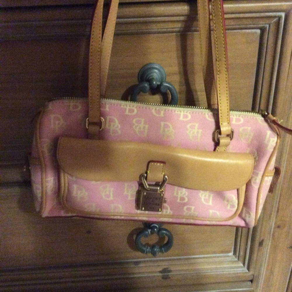DOONEY logo and leather trimmed bag NWOT
